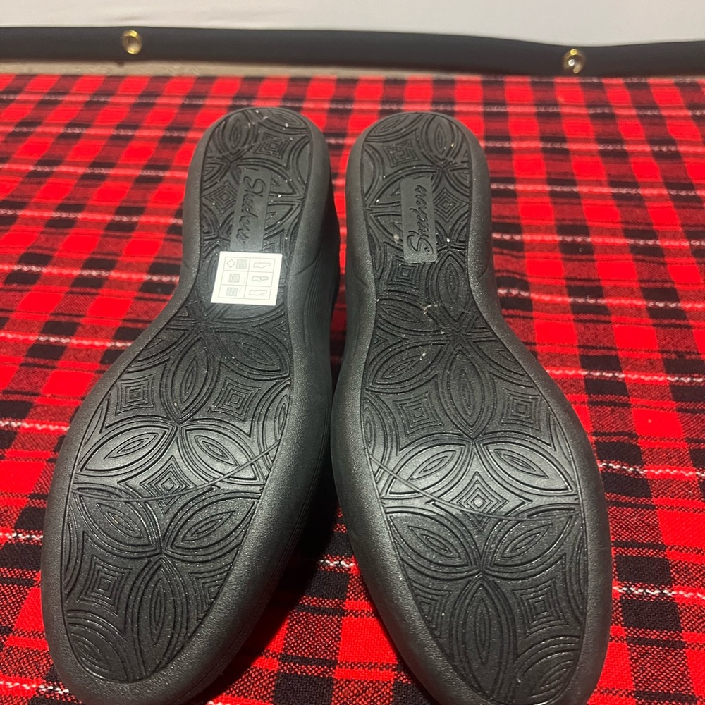 Women's Black Slip-in on the go flex Shoes - Picture 5 of 6